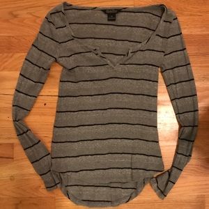Black and grey long sleeve henley